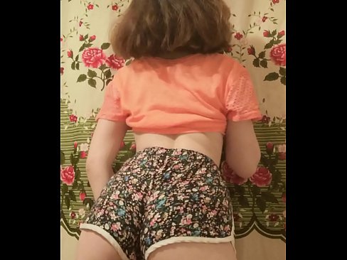 ❤️ Una ghjovana sexy si spoglia i pantaloncini davanti à a camera ️❌ Porno vk à noi % co.mycomicsxxx.ru% ❌❤